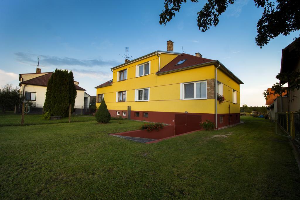 Holiday Home U Capu Lomnice nad Lužnicí Ruang foto